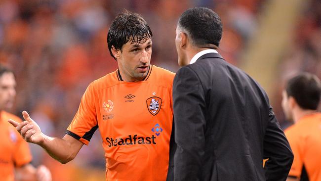 Thomas Broich talks tactics with John Aloisi last season.