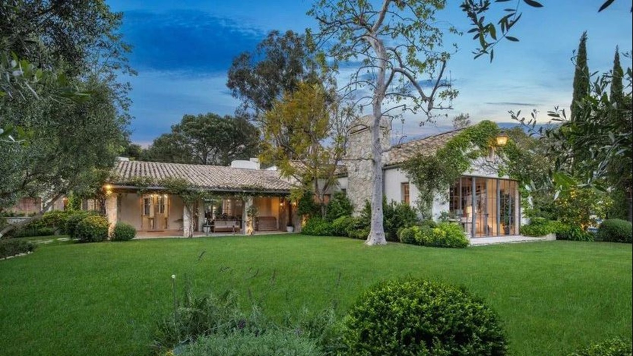 Ben Affleck purchased a mansion in Los Angeles for $US20.5 million. Picture: Realtor