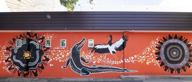 Larrakia artists Denise and Tibby Quall took out the gold in the coveted best entrance artwork category for their Gunimidjina Gwala Daraniki mural along Bennett St at the 2022 Australian Street Art Awards.