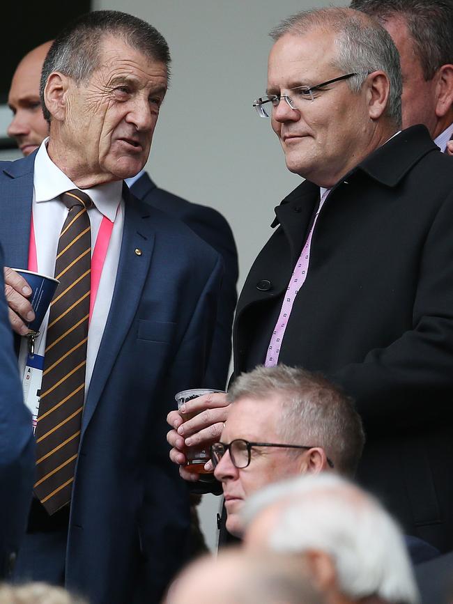 Prime Minister Scott Morrison talks with former Victoria Premier and Hawthorn President Jeff Kennett. Picture: Michael Klein