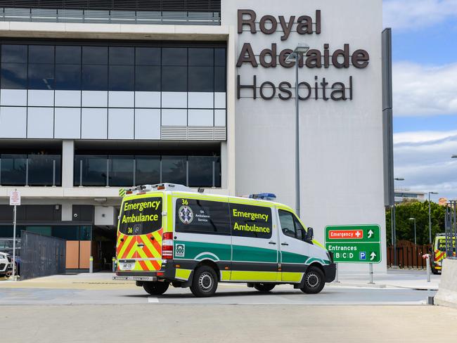 ADELAIDE, AUSTRALIA - NewsWire Photos OCTOBER 28, 2021: Ambulances entering the Royal Adelaide Hospital RAH. Picture: NCA NewsWire/Brenton Edwards