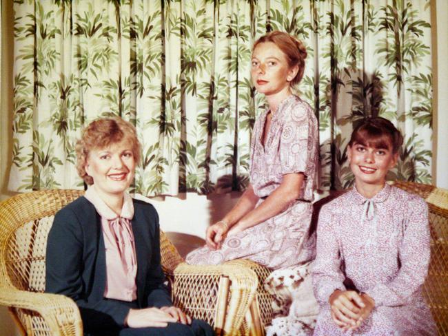 Deborah Smykalla (centre) with her two sisters Elke (left) and Diana (right).