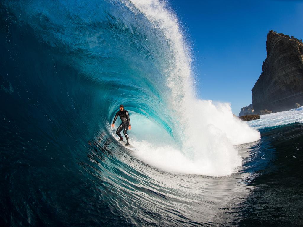 Big Surf At Shipstern Surf The Advertiser