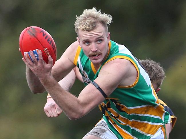 Ben Slattery of Mooroolbark comes breaks from the centre during EFL (Div 2) Doncaster East v Mooroolbark at Tormore Reserve on Saturday, September 9, 2017, in Boronia, Victoria, Australia.Picture: Hamish Blair