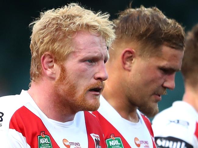 SYDNEY, AUSTRALIA - JULY 29: James Graham of the Dragons and team mates look dejected during the round 20 NRL match between the Sydney Roosters and the St George Illawarra Dragons at Allianz Stadium on July 29, 2018 in Sydney, Australia.  (Photo by Cameron Spencer/Getty Images)