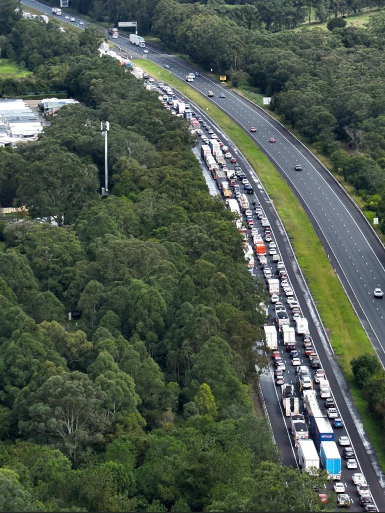 The incident caused traffic chaos. Picture: Live Traffic NSW.