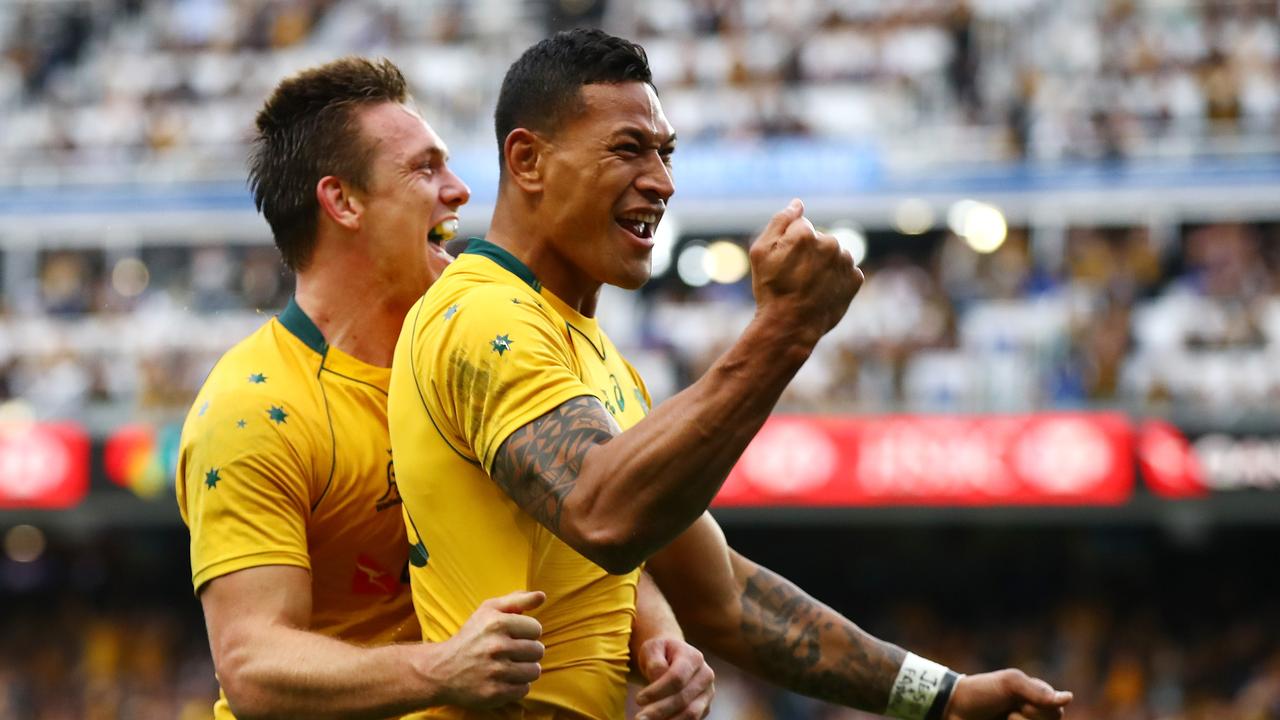 Israel Folau of the Wallabies celebrates scoring a try with Dane Haylett-Petty.