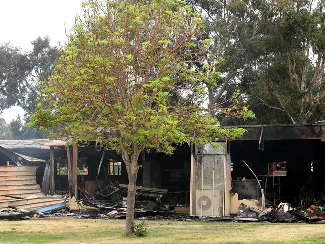 New $3.5m Victor Harbor school building to replace one gutted by fire ...