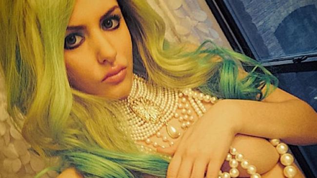 Gabi Greck Oh Shows Off Her Raunchy Weed Mermaid Costume The Courier Mail