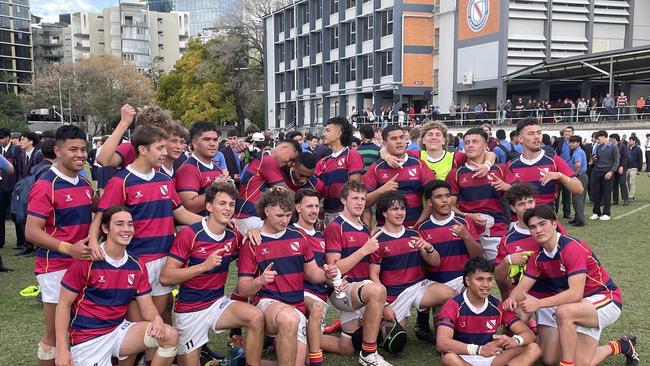 Membefrs of the winning BSHS GPS First Xv side.