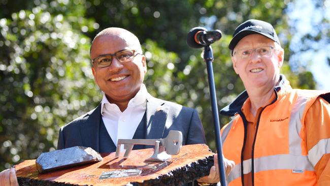 GFG Alliance executive chairman Sanjeev Gupta and Mark Mentha. (AAP Image/David Mariuz)