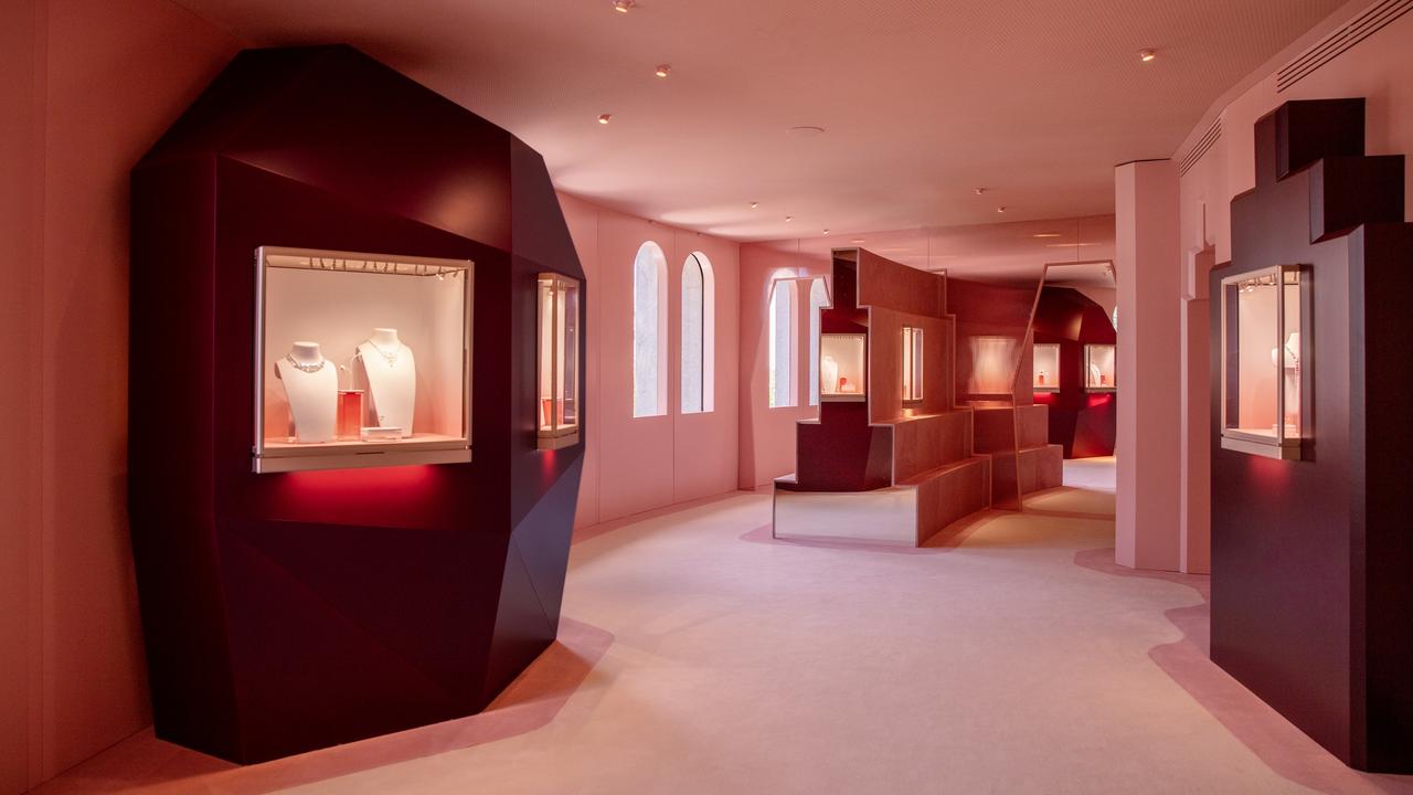 An impressive Cartier Paris exhibition is taking place in Madrid