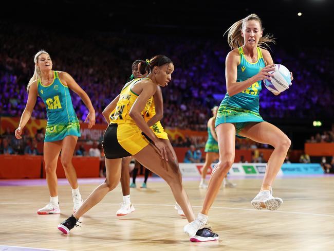 Cara Koenen (R) had the best of Shamera Sterling of Team Jamaica during the gold medal match. Picture: Matthew Lewis/Getty Images