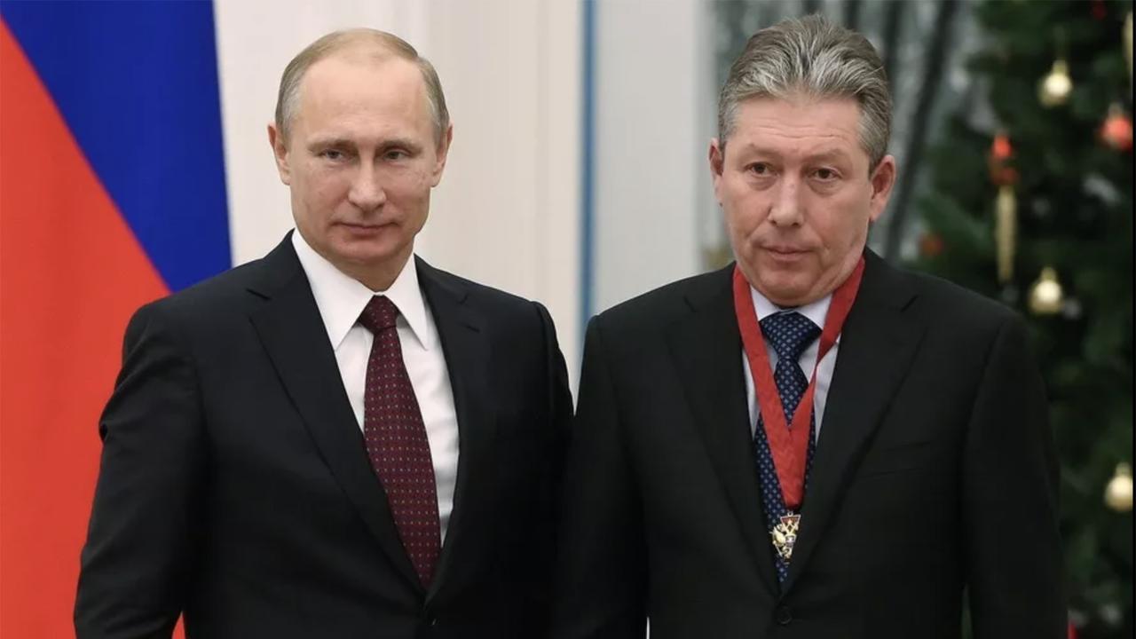 Ravil Maganov, chairman of Russian oil giant LUKOIL, died after falling from a window at Central Clinical Hospital, Moscow. Pictured with Vladimir Putin in 2019.