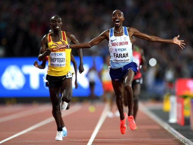 World Athletics Championships: Mo Farah strikes gold again in 10,000m ...