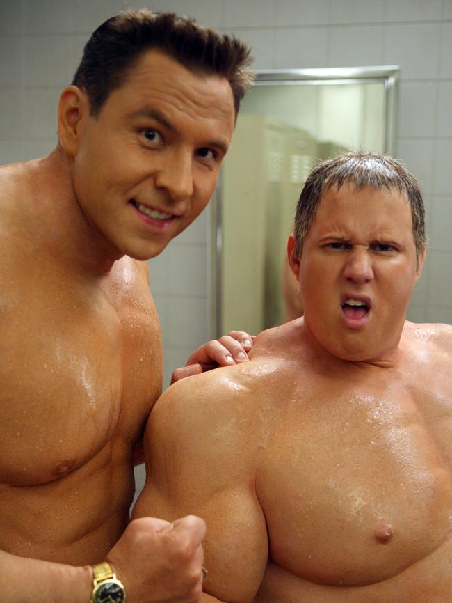 Actors David Walliams (L) and Matt Lucas as bodybuilders in a scene from the TV show 'Little Britain USA'.