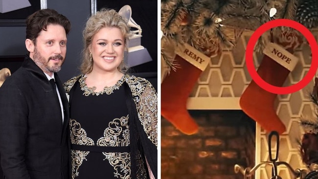 Kelly Clarkson shades ex Brandon Blackstock