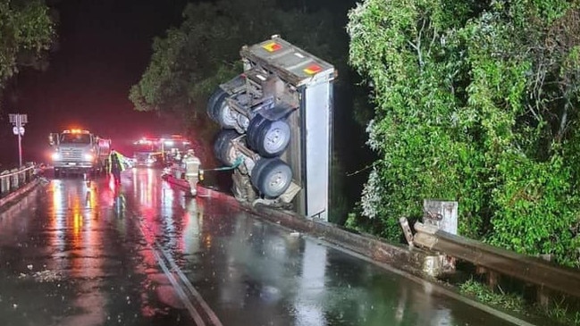 Emergency services called to truck crash on Pimpama Jacobs Well Rd, Pimpama. Photo: Sean Ritter/Facebook