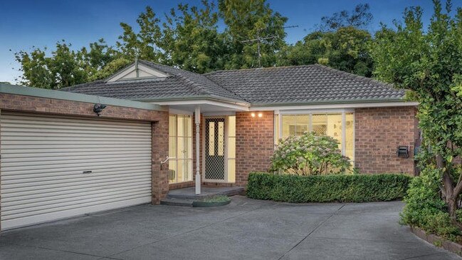 3/3 Peter St, Box Hill North, sold $116,000 above expectations.