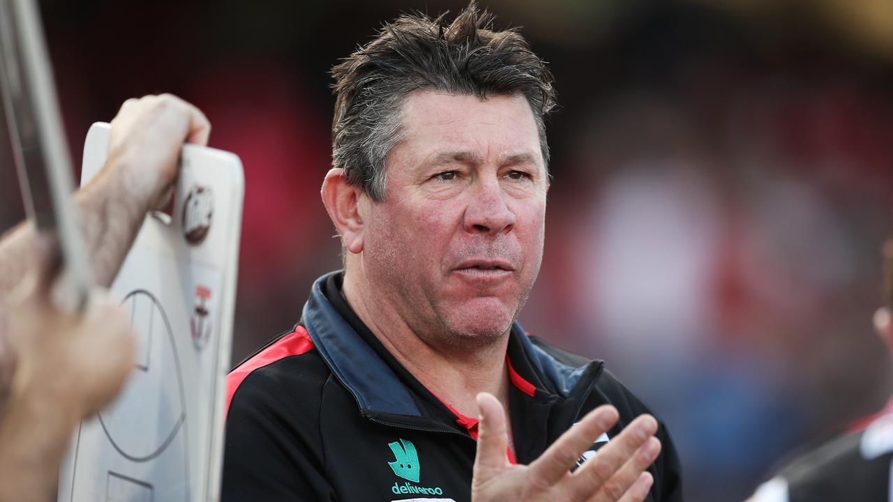 SYDNEY, AUSTRALIA - JUNE 05: Saints head coach Brett Ratten speaks to players at three quarter time during the round 12 AFL match between the St Kilda Saints and the Sydney Swans at Sydney Cricket Ground on June 05, 2021 in Sydney, Australia. (Photo by Matt King/AFL Photos/via Getty Images)