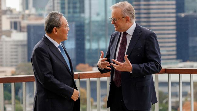 Anthony Albanese talks to Chinese Premier Li Qiang in Perth. Picture: NewsWire / Richard Wainwright