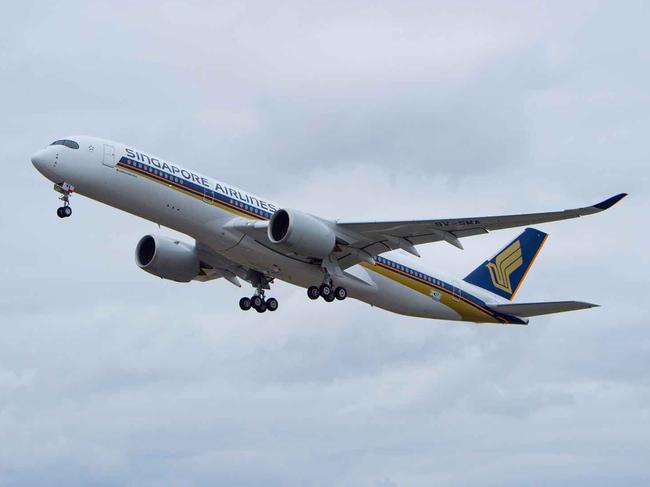 Singapore Airline's first A350 takes to the sky.