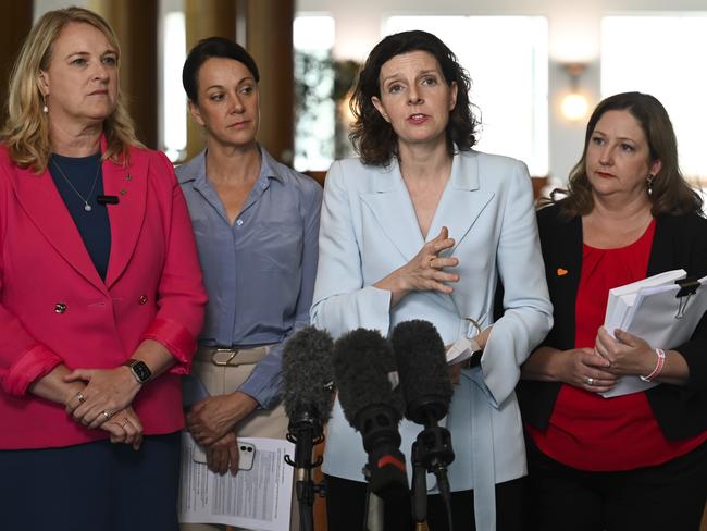 Kylea Tink, Sophie Scamps, Allegra Spender, Kate Cheney and other Teal independents hold a press conference at Parliament House in Canberra. Picture: Martin Ollman