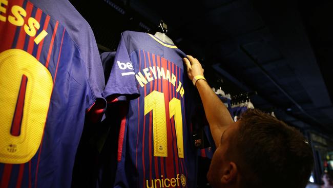 Jersey number of store neymar