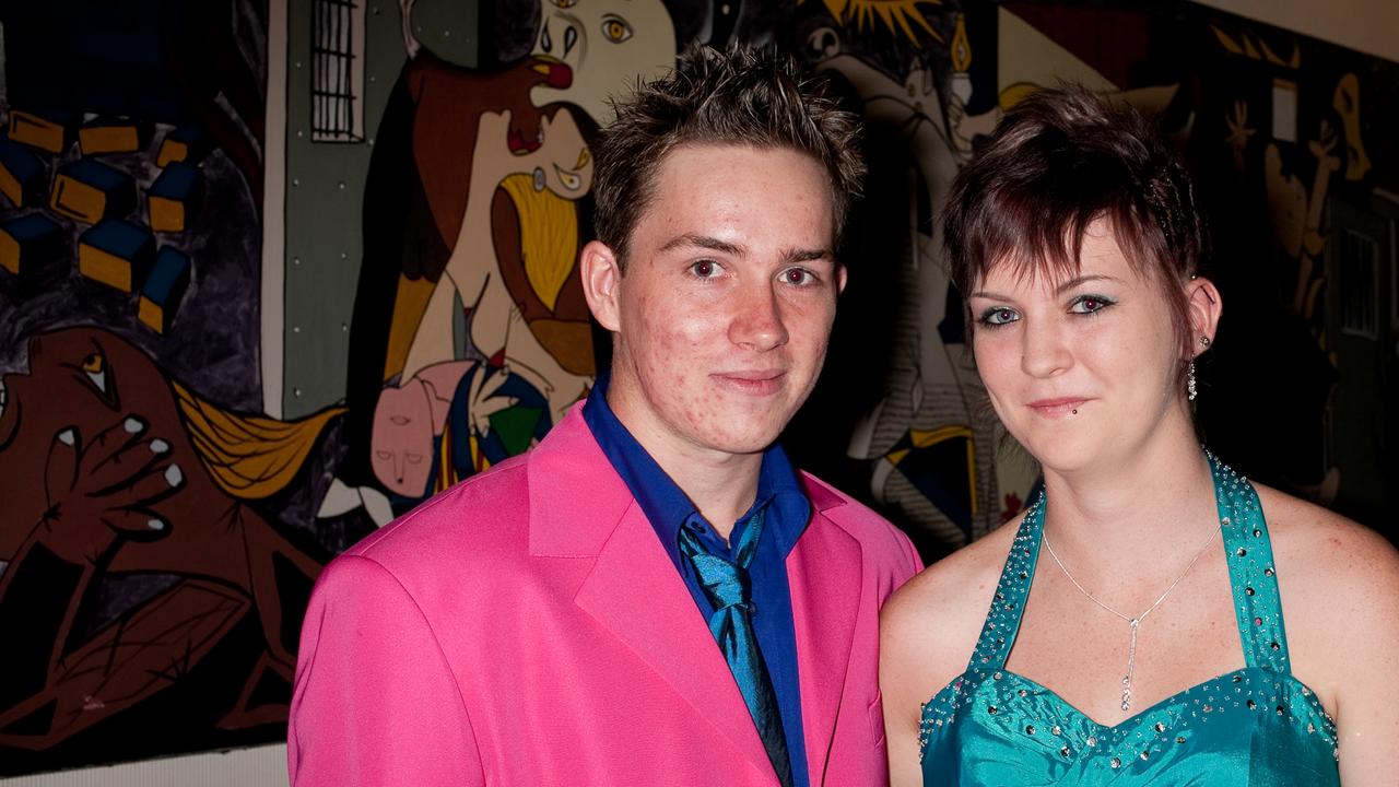 Carson Fisk and Melissa Husband at the 2009 Taminmin College formal at the Crown Hotel. Picture: NT NEWS