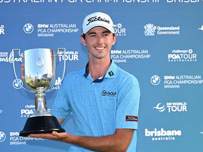 BRISBANE, AUSTRALIA - NOVEMBER 24: Elvis Smylie of Australia poses with the Joe Kirkwood Cup after victory on day four of the BMW Australian PGA Championship 2025 at Royal Queensland Golf Club on November 24, 2024 in Brisbane, Australia. (Photo by Bradley Kanaris/Getty Images)