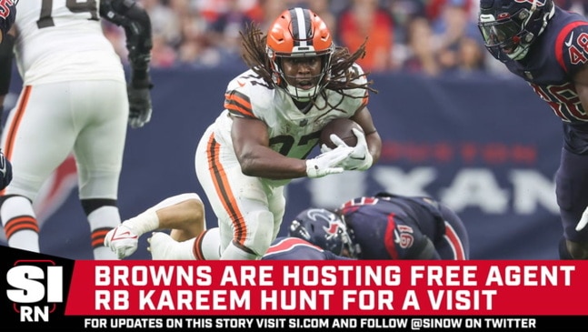 Browns to host RB Kareem Hunt for visit following Nick Chubb's injury