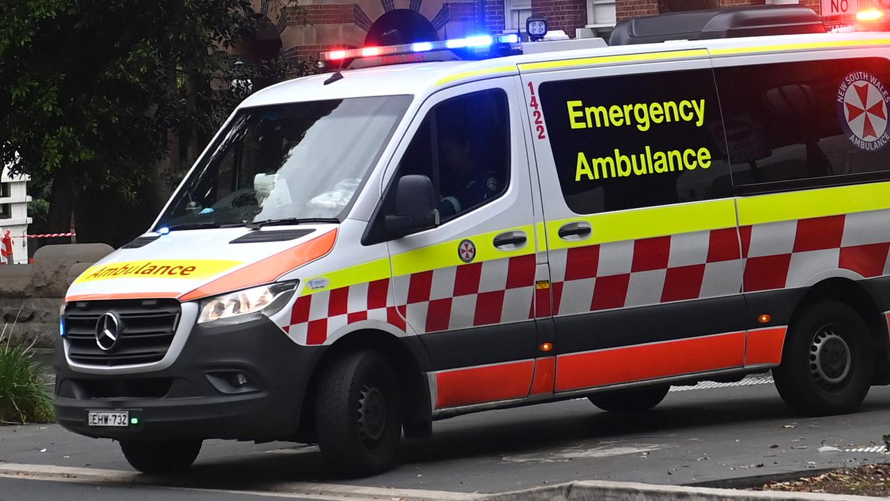 Emergency Crews Rush To Truck, Car Crash On Hume Hwy, Tarcutta 