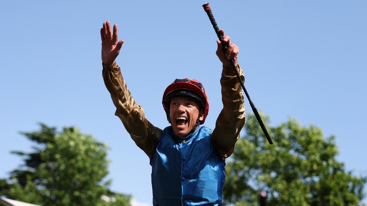He’s coming! Frankie Dettori commits to Melbourne Cup Carnival on farewell tour
