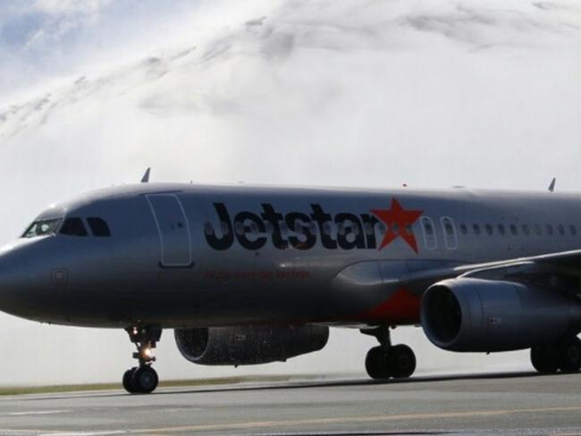 Jetstar flight from Adelaide arrives at Sunshine Coast Airport, inaugural direct service started September 30, 2016. Picture: supplied.