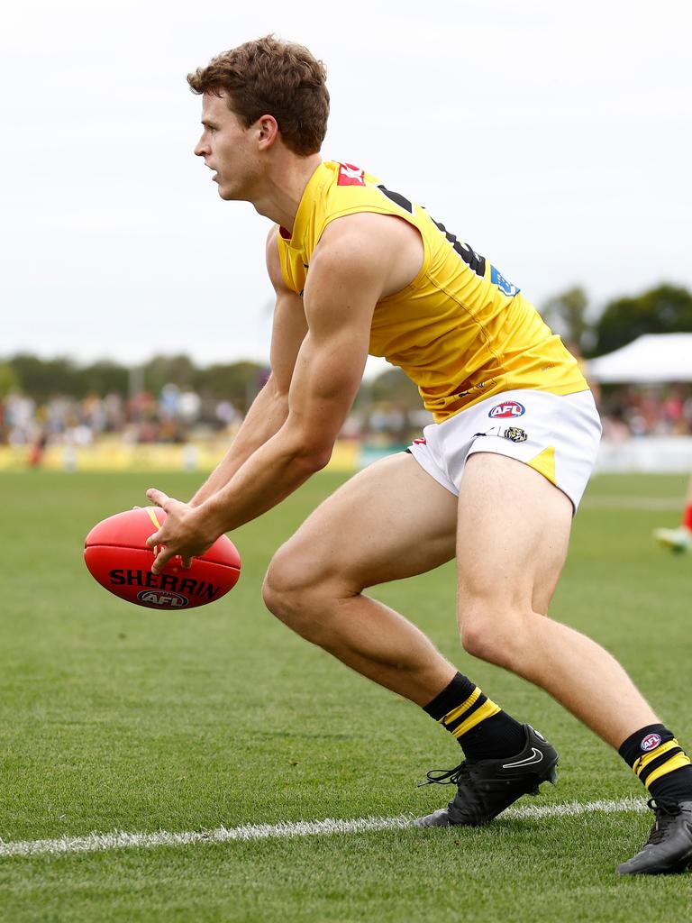 Is this the season Thomson Dow finally cements himself in the centre square for the Tigers? Picture: Michael Willson/AFL Photos via Getty Images.