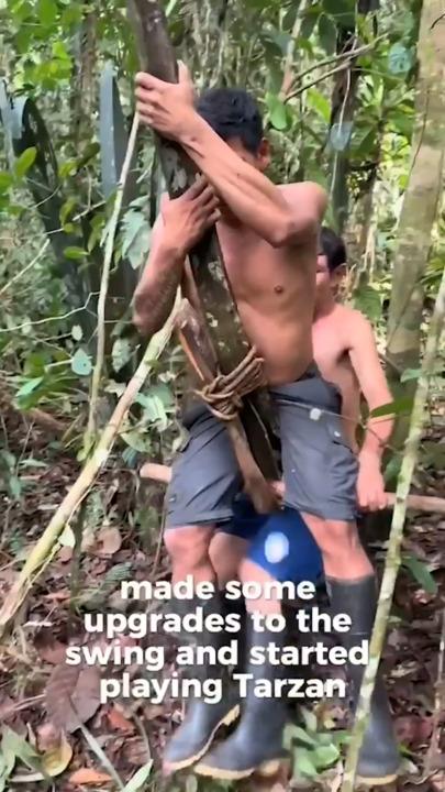 British backpacker lived with Amazonian tribe while travelling South America