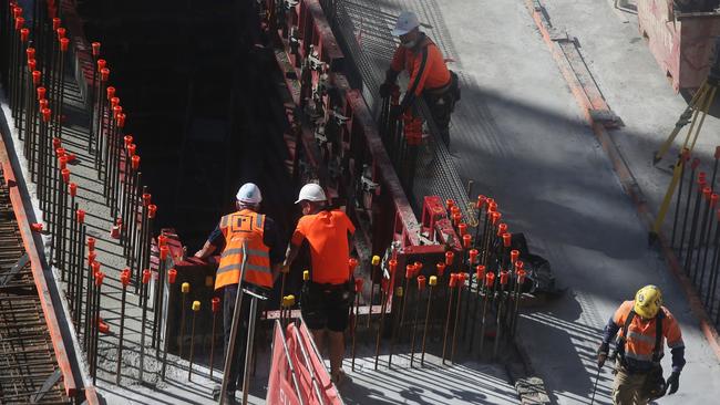 Interest rates could take a pause as economic activity slows. Photographer: Lisa Maree Williams/Bloomberg via Getty Images sydney construction