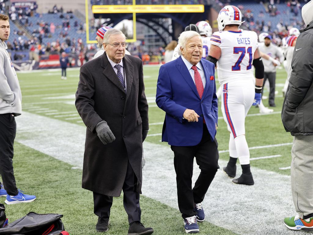 <span>Terry Pegula (L) outbid Donald Trump for ownership of the </span><span>Buffalo Bills in 2014. Picture: Fred Kfoury III/Getty Images</span>