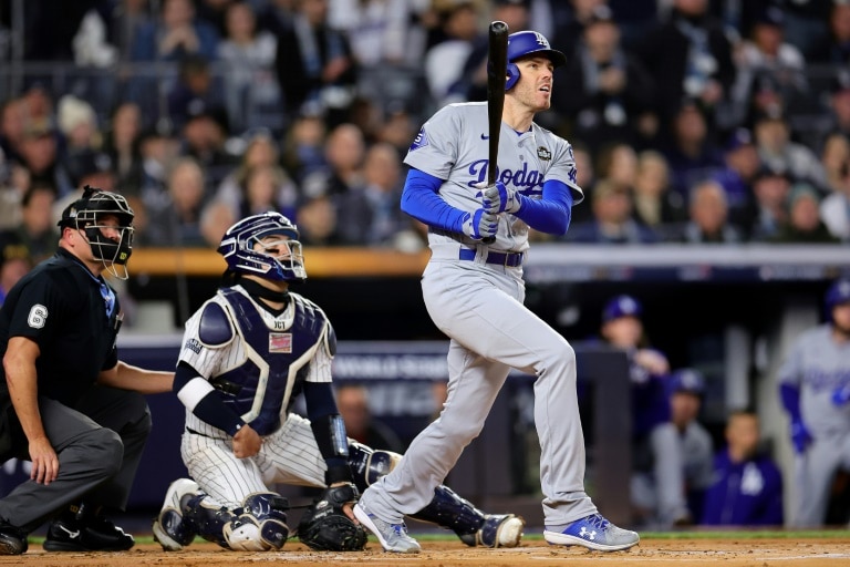 Dodgers beat Yankees to reach brink of World Series crown