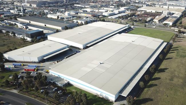 The Dexus Wholesale Australian Property Fund has sold industrial parks in Melbourne and Brisbane.