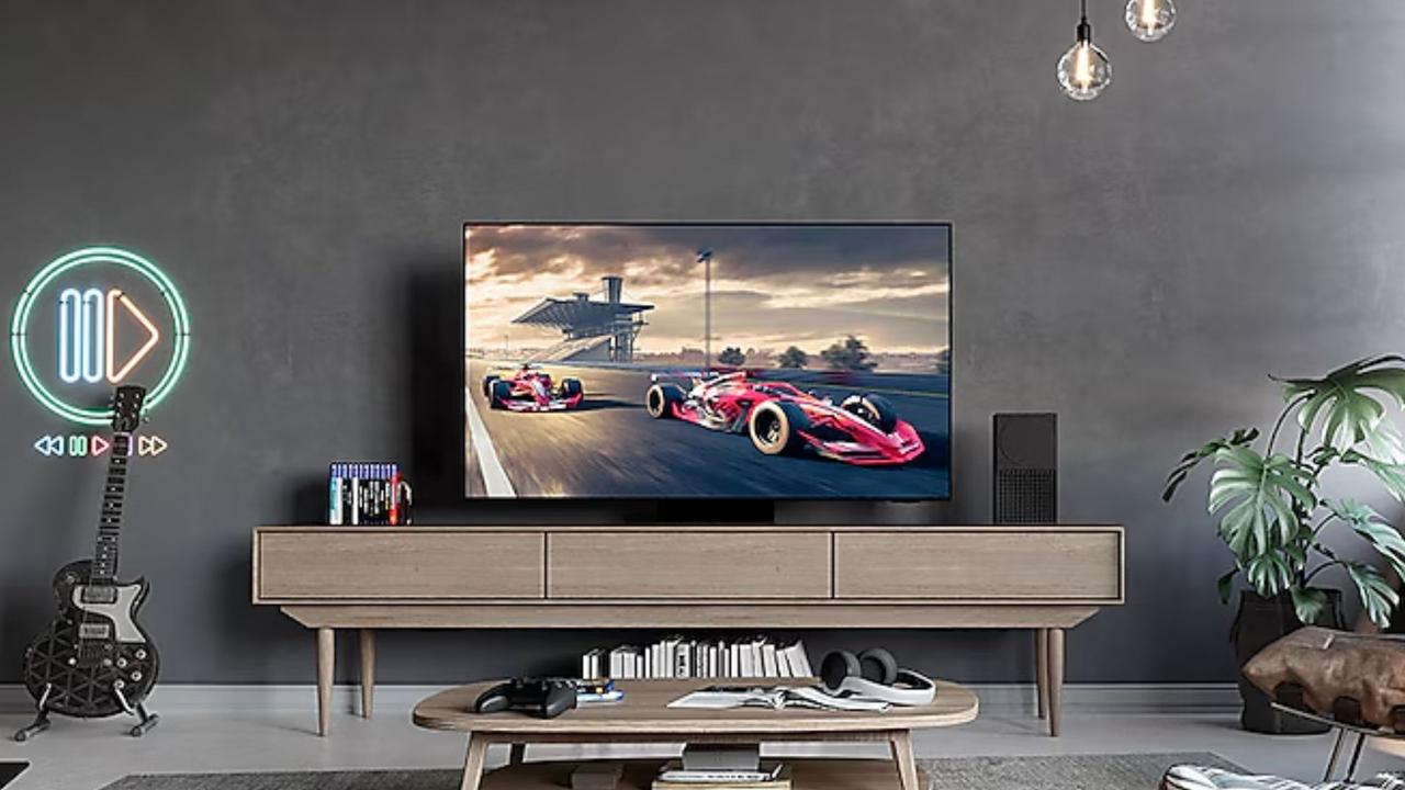 Samsung has dropped the price on the S95D OLED 4K Smart TV. Picture: Samsung