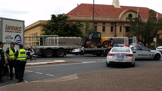 Elderly Man Dies After Being Hit By Truck At Linden Park | News.com.au ...