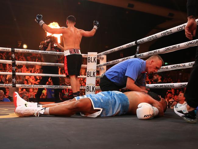 Lights out for Taliva’a. Picture: No Limit Boxing