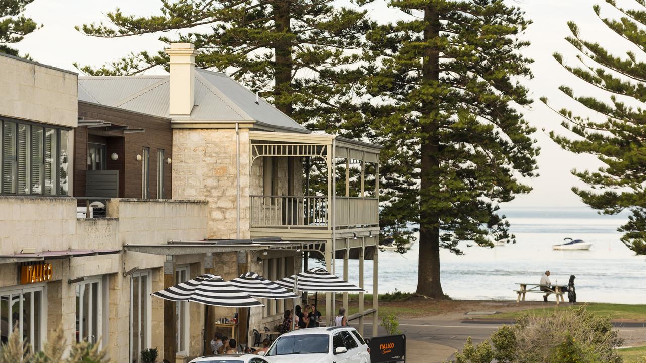 Sorrento and Safety Beach were ranked equal poorest in the state for their market-cycle timing. Picture: Sorrento, Mornington Peninsula.