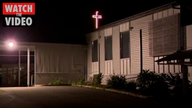 Community divided and pastor threatened with fine over glowing church cross (ACA)