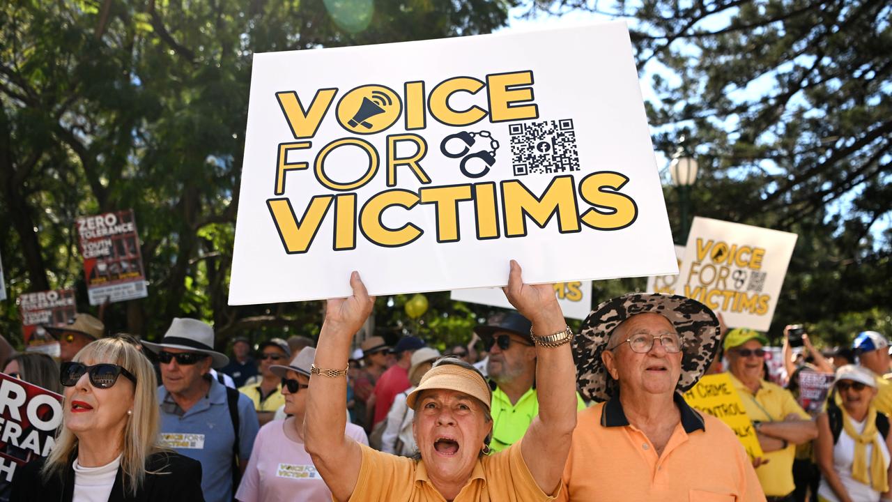 Violent crime victims forced to wait two months for support services