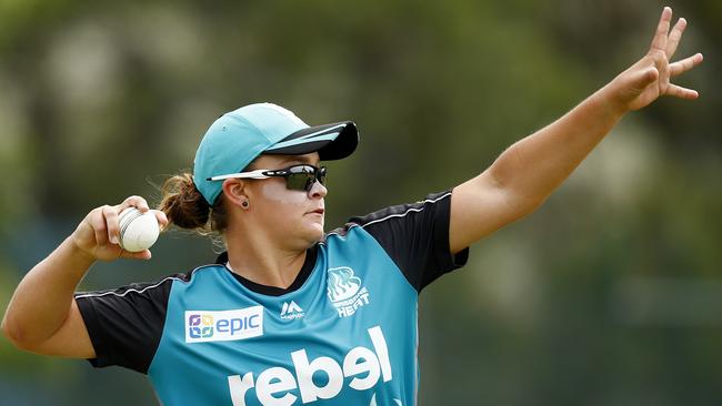 Ash Barty in action for the Brisbane Heat, after walking away from tennis. Picture: Colleen Petch.