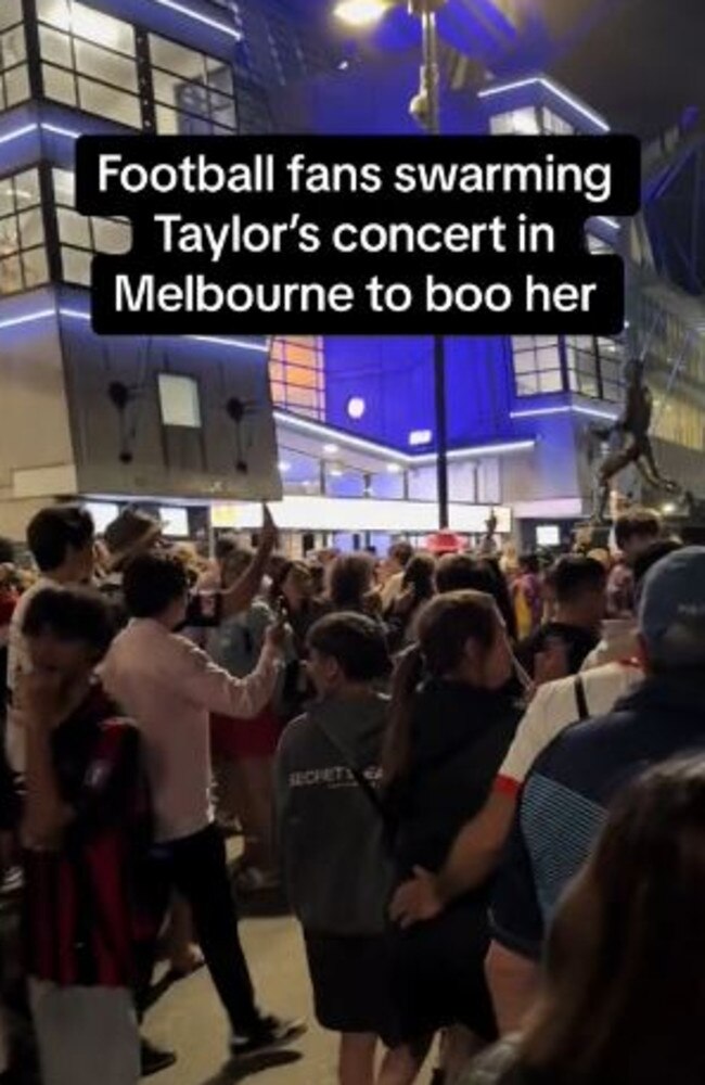 Swifties were very upset over the incident. Picture: TikTok / @jennabarolsky