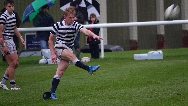 Tom Lynagh plays the same position as his father and even kicks goals like he did