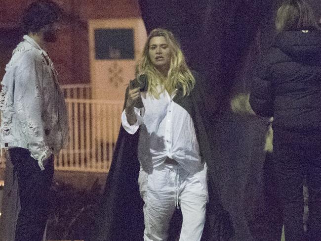 Cheyenne Tozzi was seen leaving El Sol Tortillaria Mexican in Cronulla this week with boyfriend Marlon Teixeira and sister Montana Tozzi Picture: DIIMEX